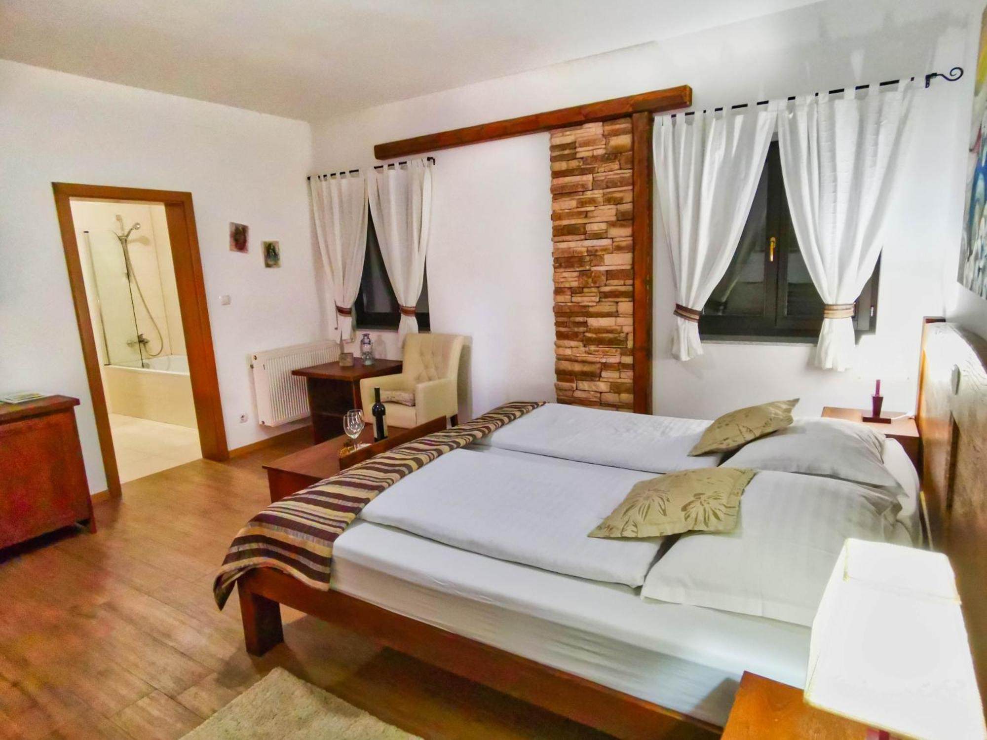 Etno Garden Exclusive Rooms Plitvica selo Esterno foto